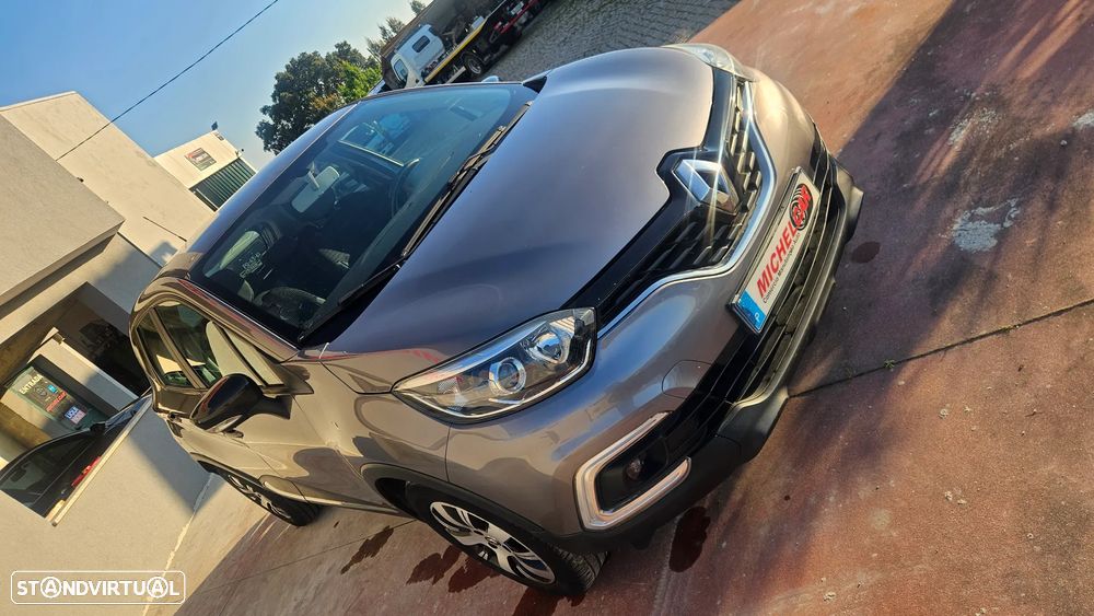 Renault Captur 1.5 dCi Initiale Paris EDC - 3