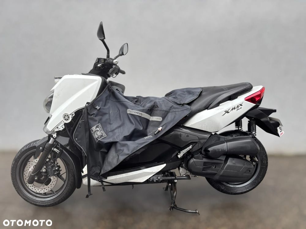 Yamaha X-max - 5