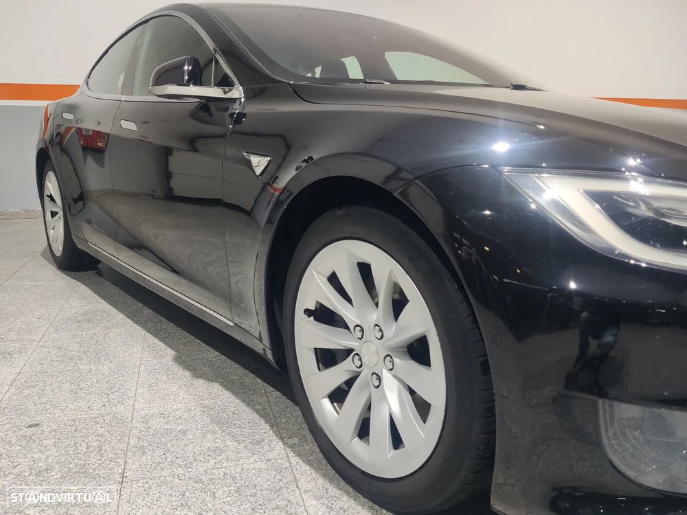 Tesla Model S Standard - 3