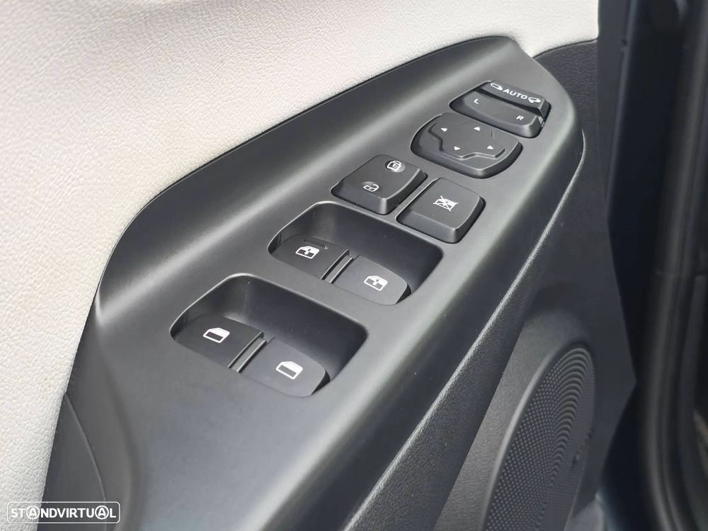 Hyundai Kauai EV 64 kWh Vanguard+TMS - 30