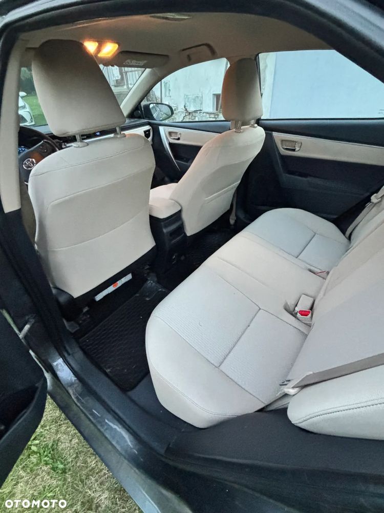 Toyota Corolla 1.6 Premium - 3