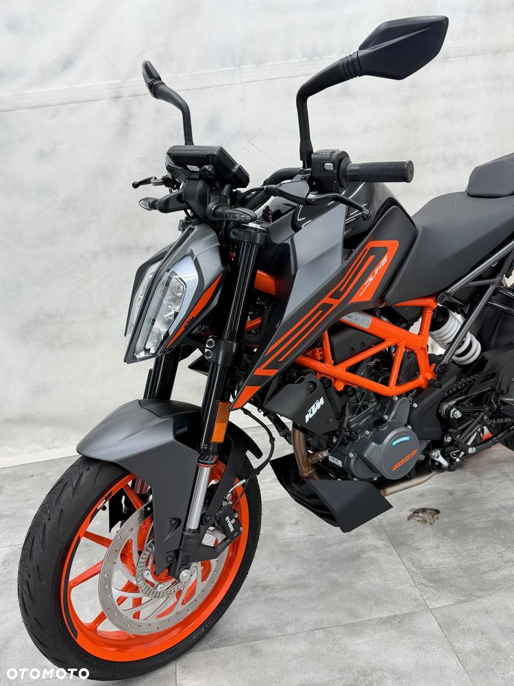 KTM Duke 125 - 12