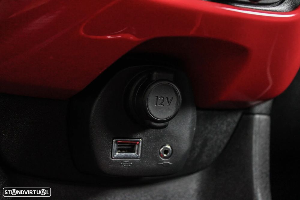 Toyota Aygo 1.0 X-Play+AC+X-Touch - 39