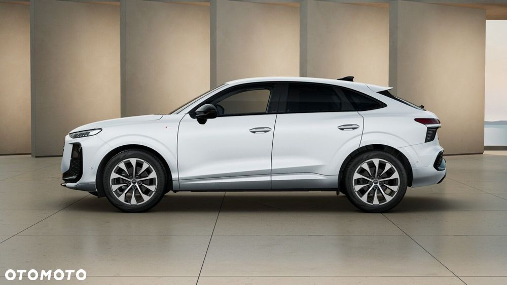 Audi Q3 Sportback - 3