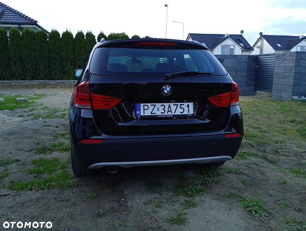 BMW X1 xDrive18d xLine - 6