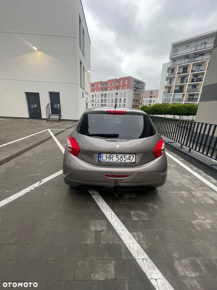 Peugeot 208 82 PureTech Style - 7