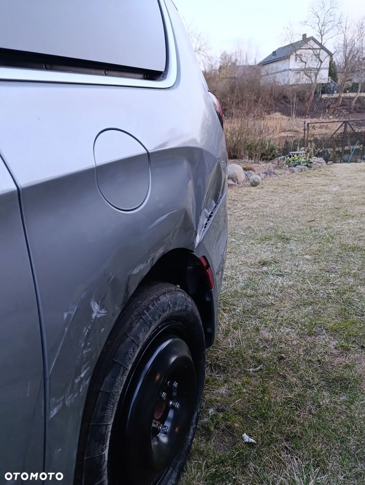 Chrysler Pacifica - 5