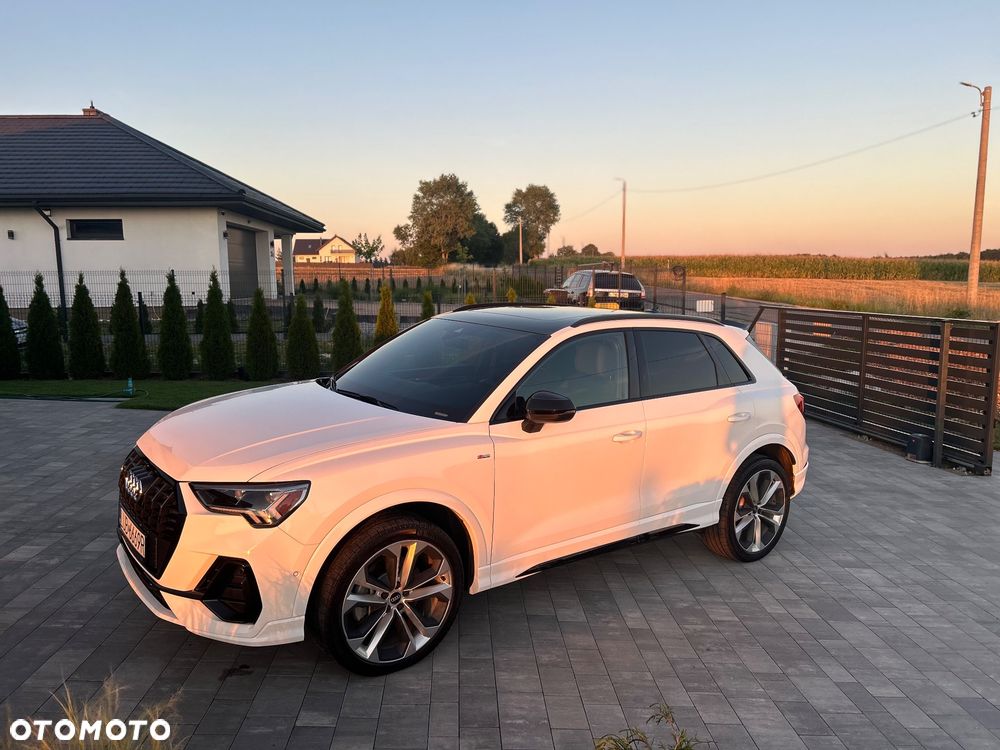 Audi Q3 45 TFSI Quattro S-Line S tronic - 1