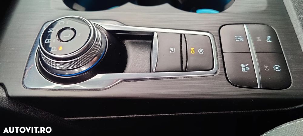 Ford Focus 1.5 EcoBlue Titanium - 11