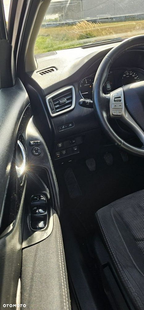 Nissan Qashqai+2 - 9