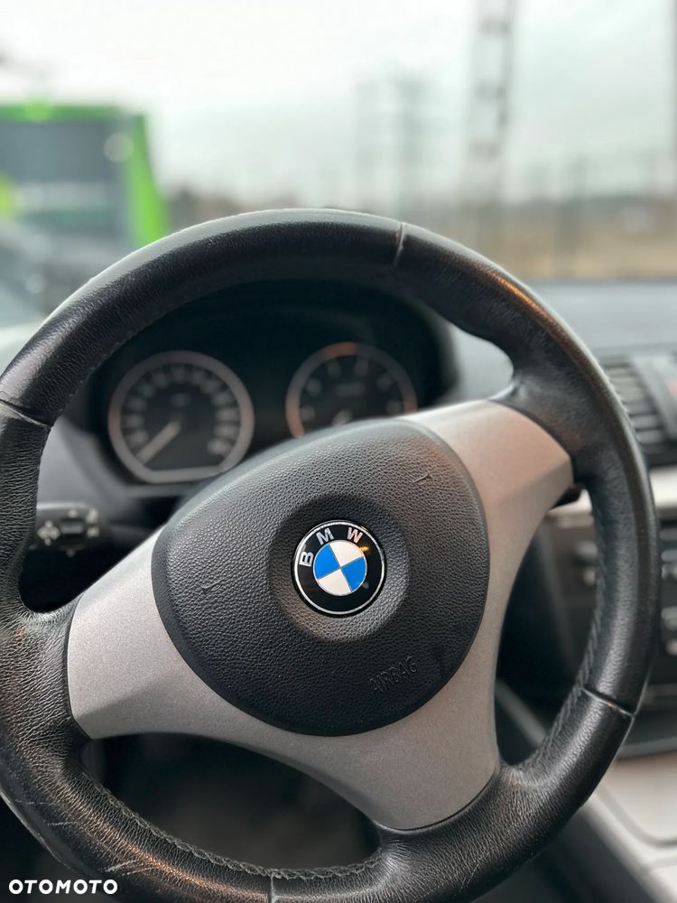BMW Seria 1 116i - 19
