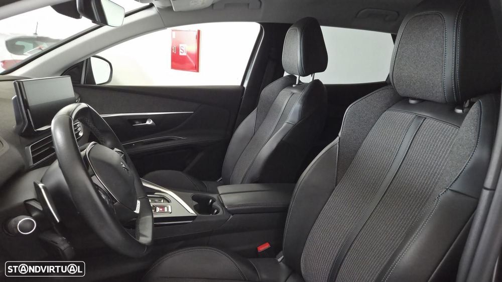 Peugeot 3008 1.6 Hybrid Allure Pack e-EAT8 - 11