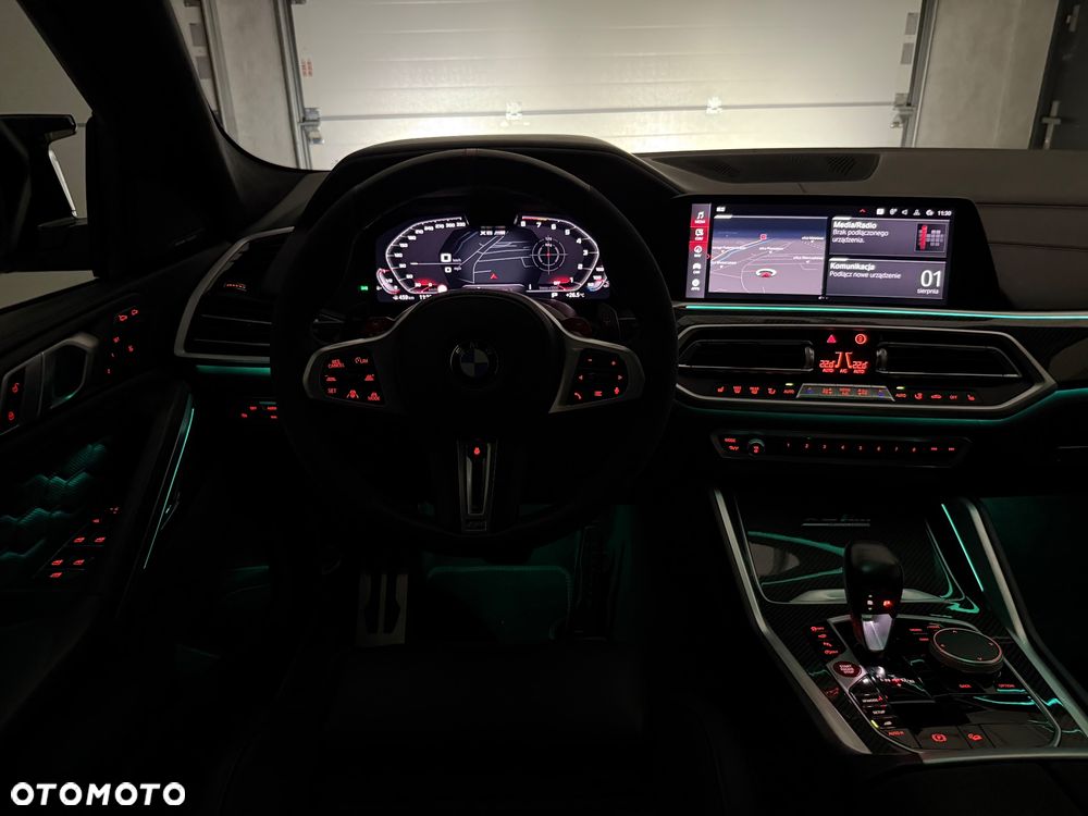 BMW X6M - 37