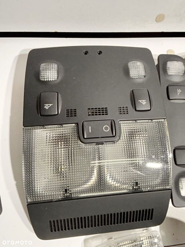 CZARNA PODSUFITKA SŁUPKI LAMPKI DASZKI AMBIENTE KOMBI SUFIT Audi A4 B6/B7 - 9
