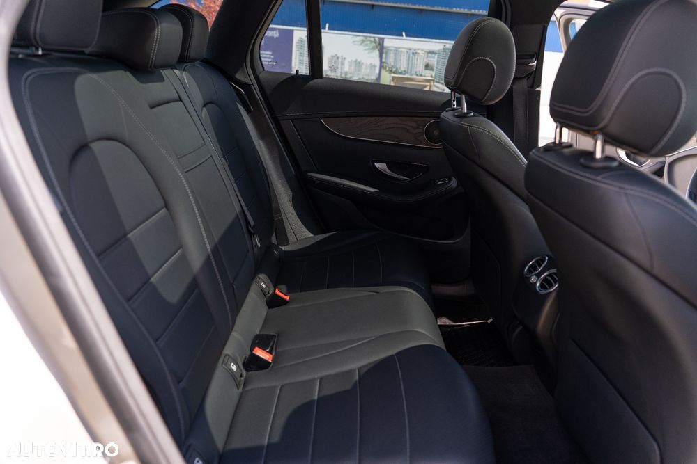 Mercedes-Benz GLC 200 4MATIC MHEV - 20