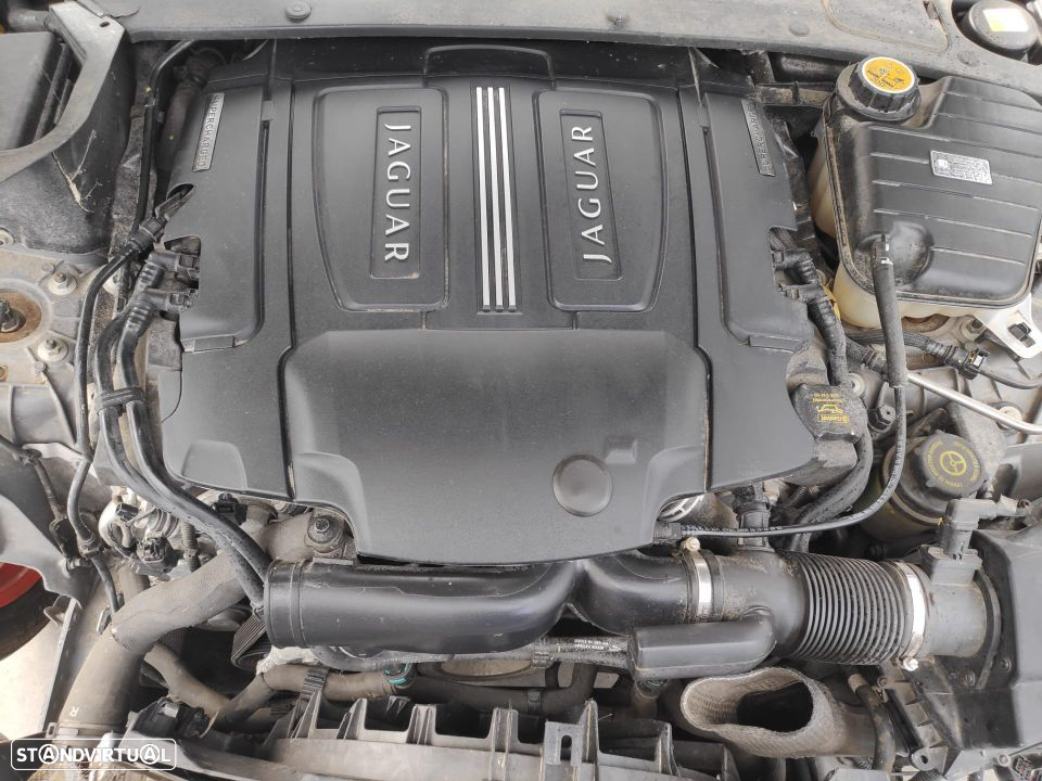JAGUAR XJ 3.0 V6 340 CV DE 2014 PARA PEÇAS - 11