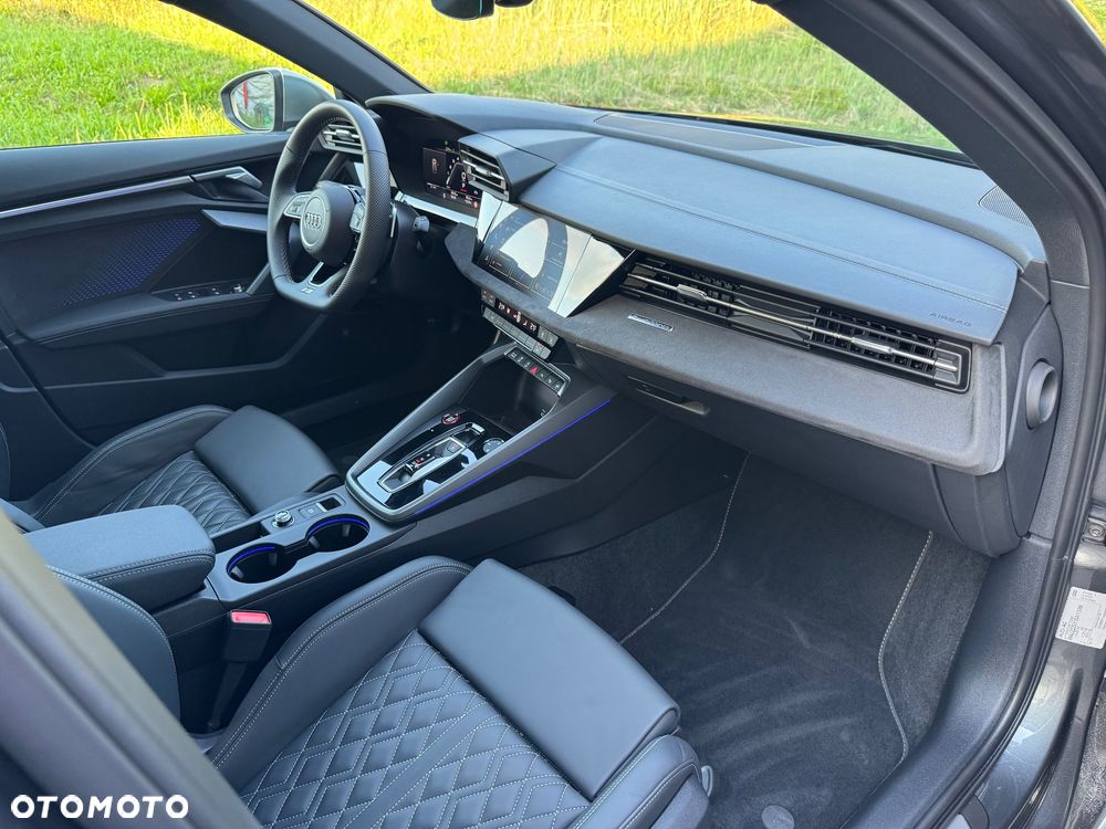 Audi S3 Sportback TFSI  quattro S tronic - 34
