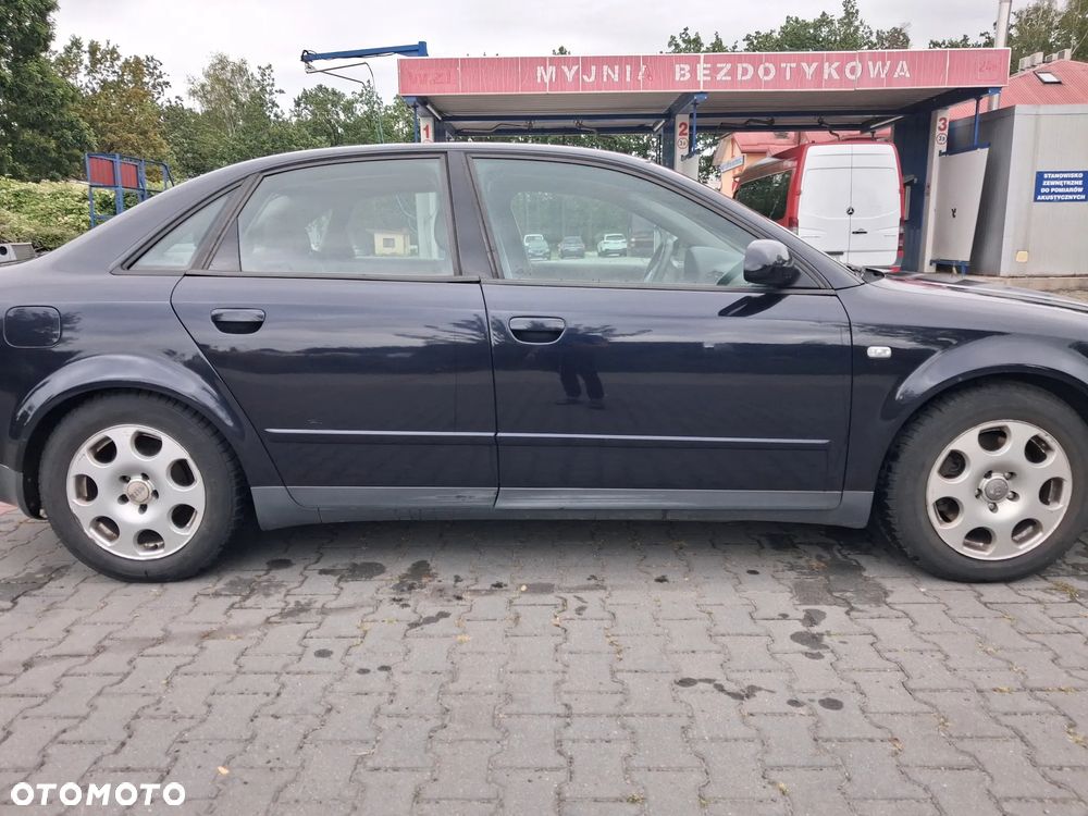Audi A4 B6 sedan LZ5L granatowy DRZWI lewe prawe przednie tylne lewy prawy przód tył lewa strona prawa strona kierowcy pasażera - 1
