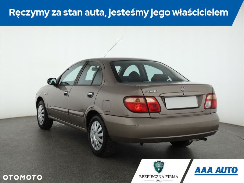 Nissan Almera - 6