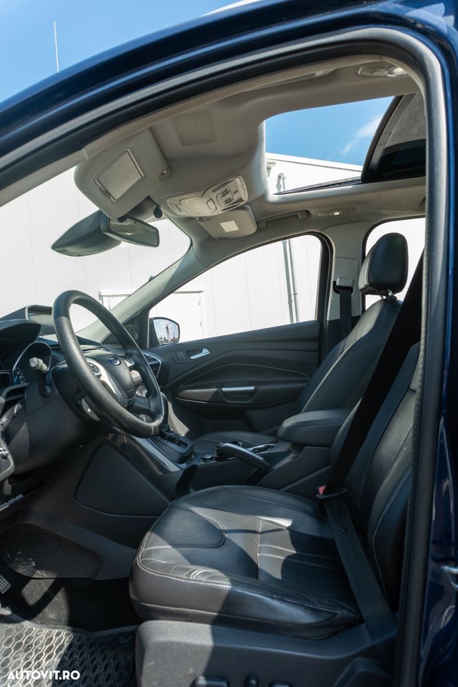 Ford Kuga 2.0 TDCi 4WD Powershift Titanium - 14