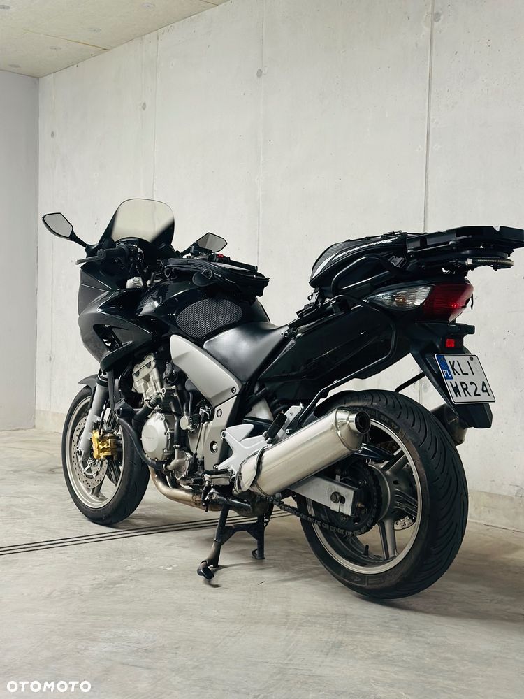 Honda CBF - 4