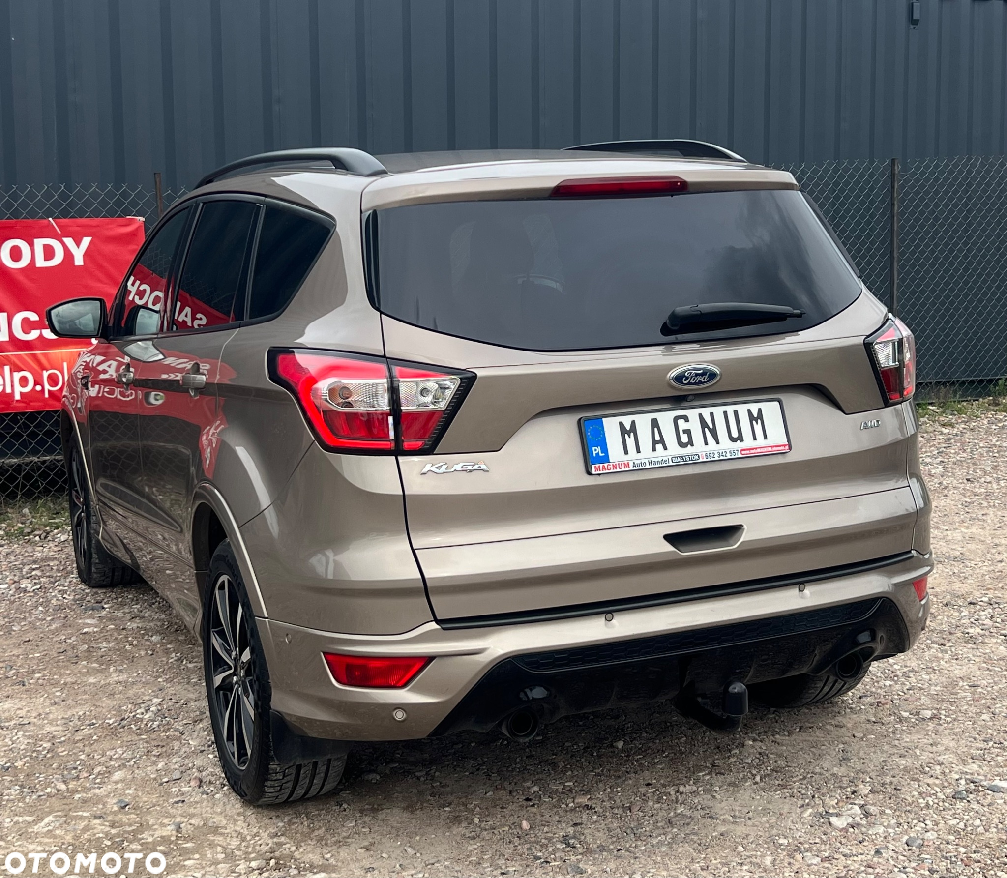 Ford Kuga 2.0 TDCi 4x4 ST-Line - 32