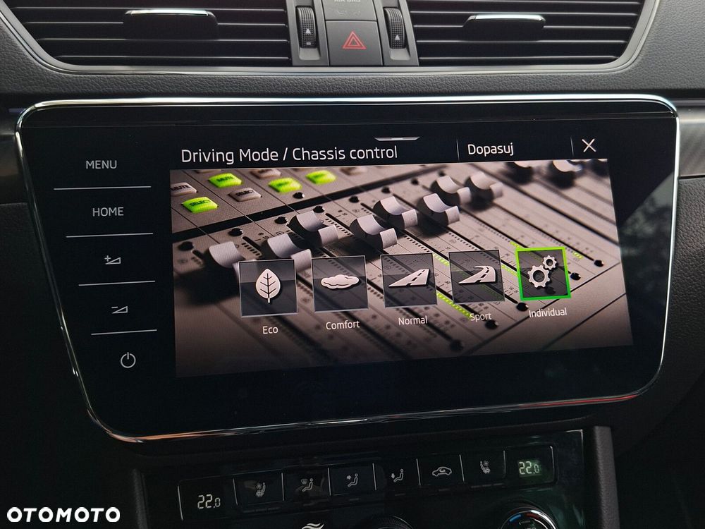 Skoda Superb 2.0 TDI SCR Sportline DSG - 37