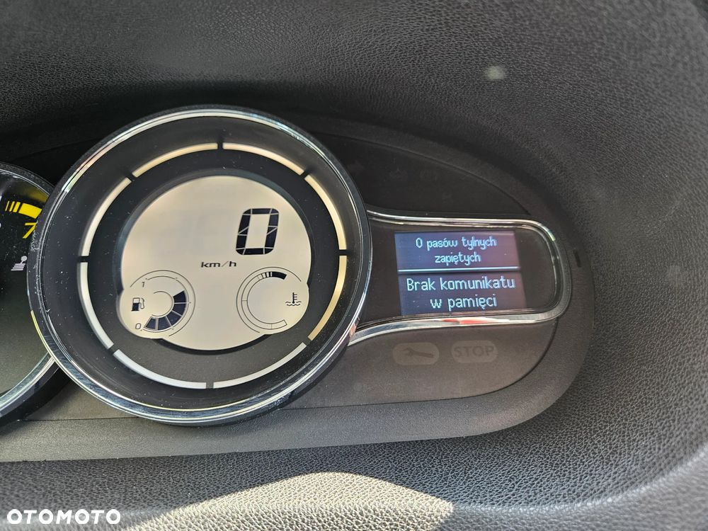 Renault Megane 1.6 16V Zen - 15