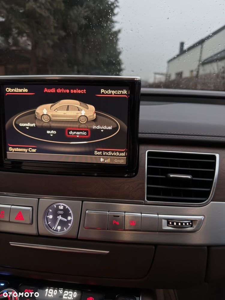 Audi A8 4.2 TDI Quattro - 15