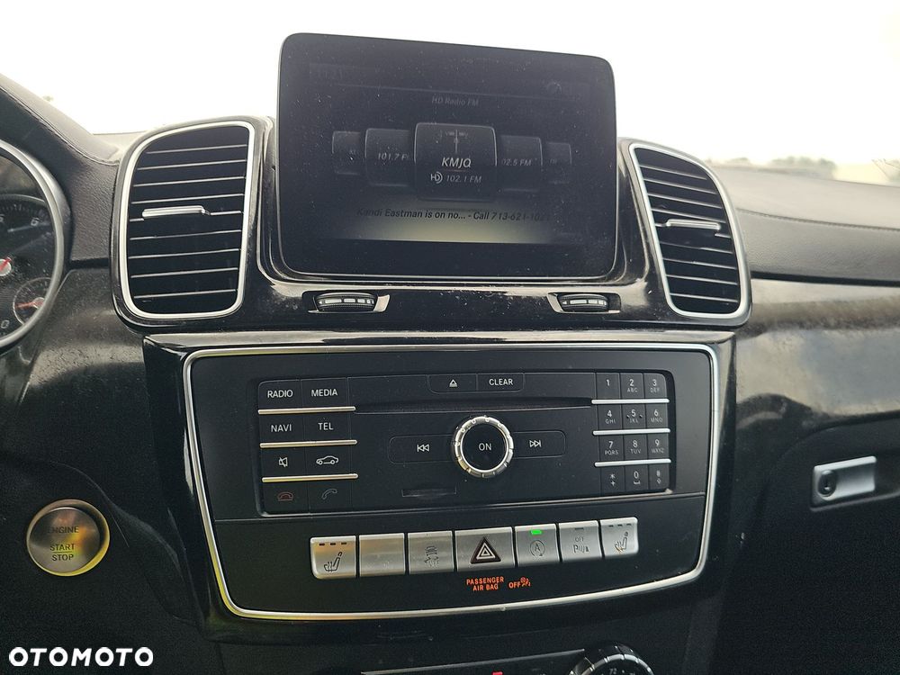 Mercedes-Benz GLS - 19