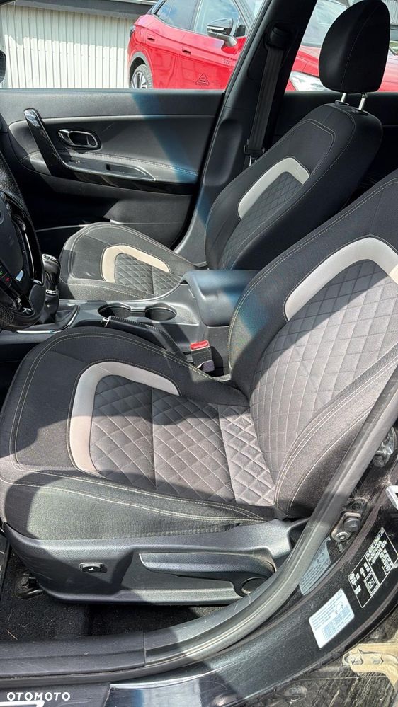 Kia Ceed 1.6 CRDi 136 ISG GT Line - 5