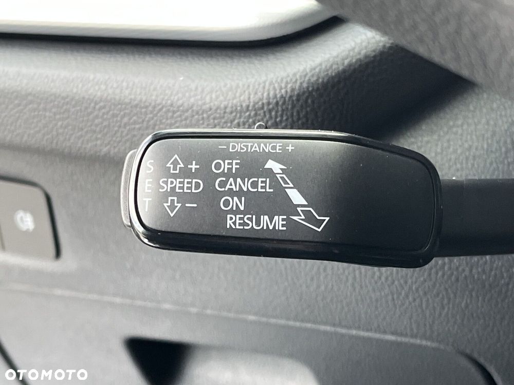 Skoda Octavia 2.0 TDI Selection DSG - 27