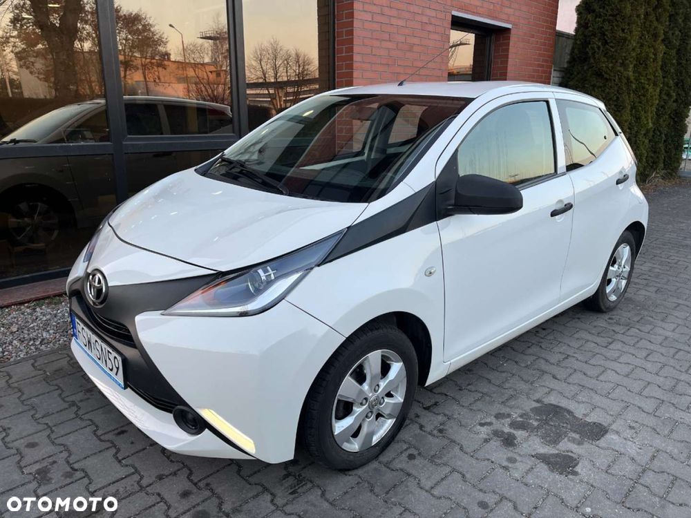 Toyota Aygo 1.0 VVT-i Sprint EU6 - 1