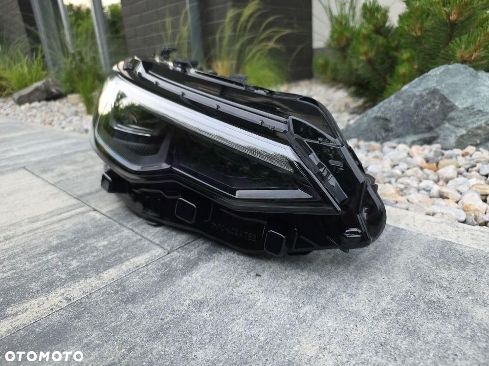 VW GOLF 8 VIII 5H1 LIFT Lampa prawa przód Full Led Matrix IQ TOP 5H1941060T - 3
