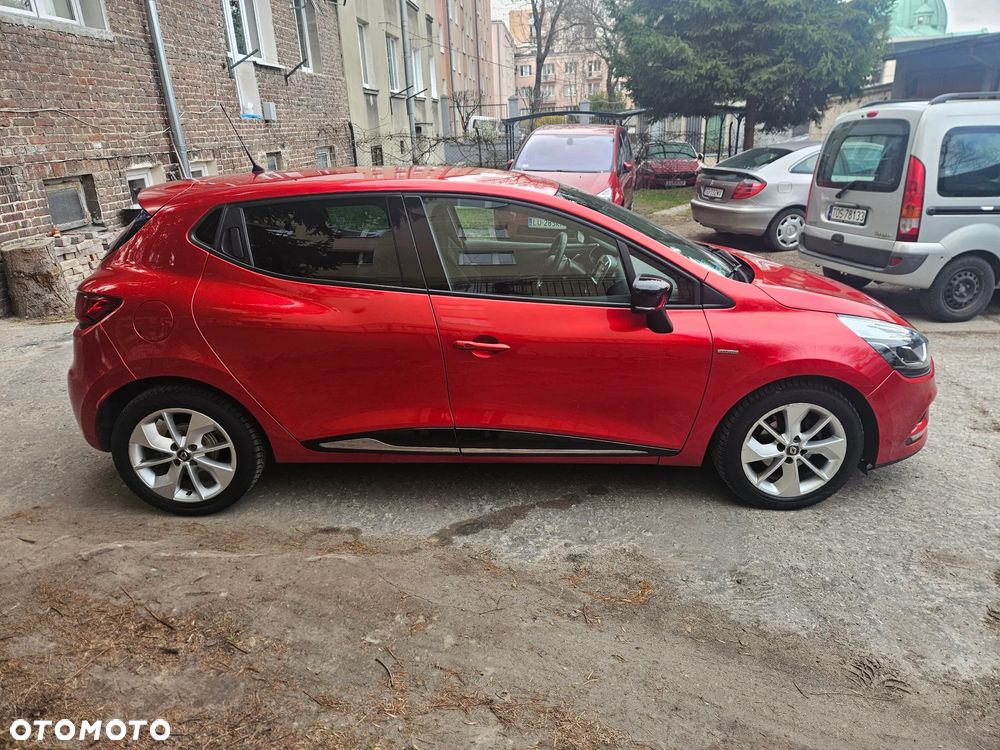 Renault Clio 1.2 16V Limited - 2