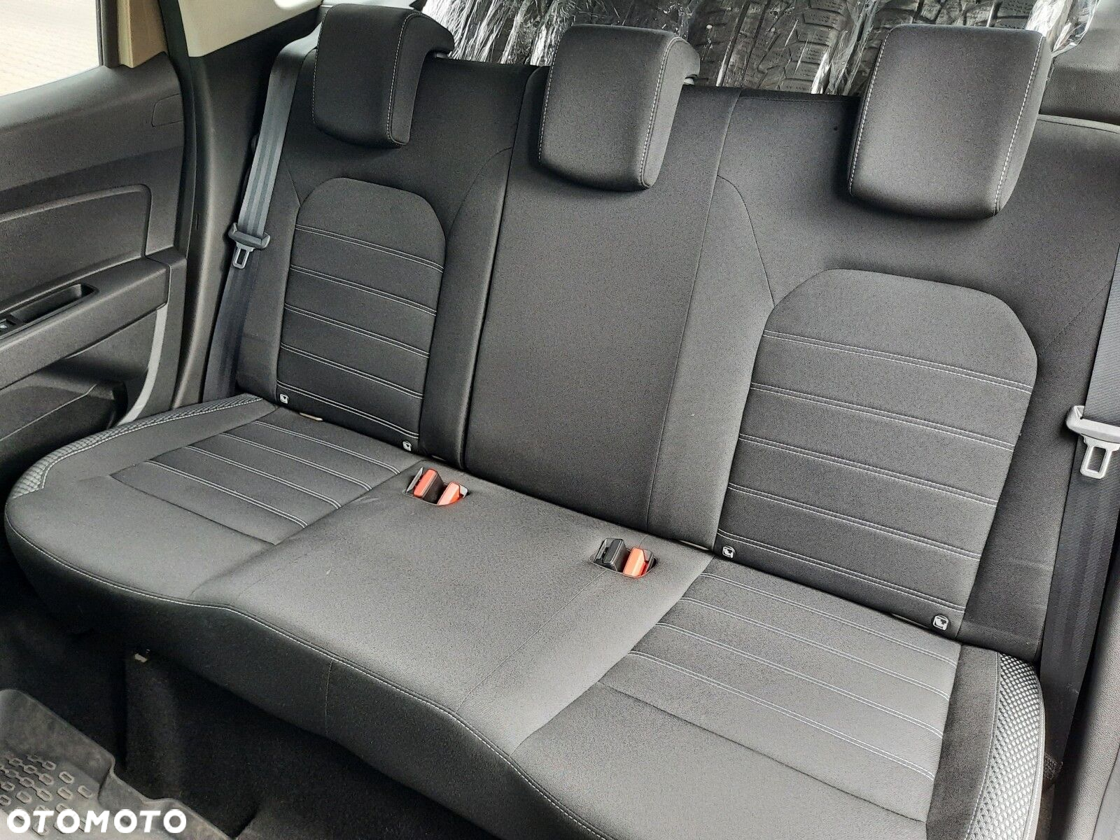 Dacia Duster 1.3 TCe FAP Prestige - 24