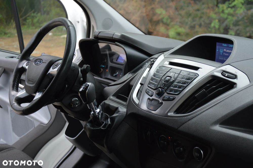 Ford TRANSIT CUSTOM L2H1 - 14