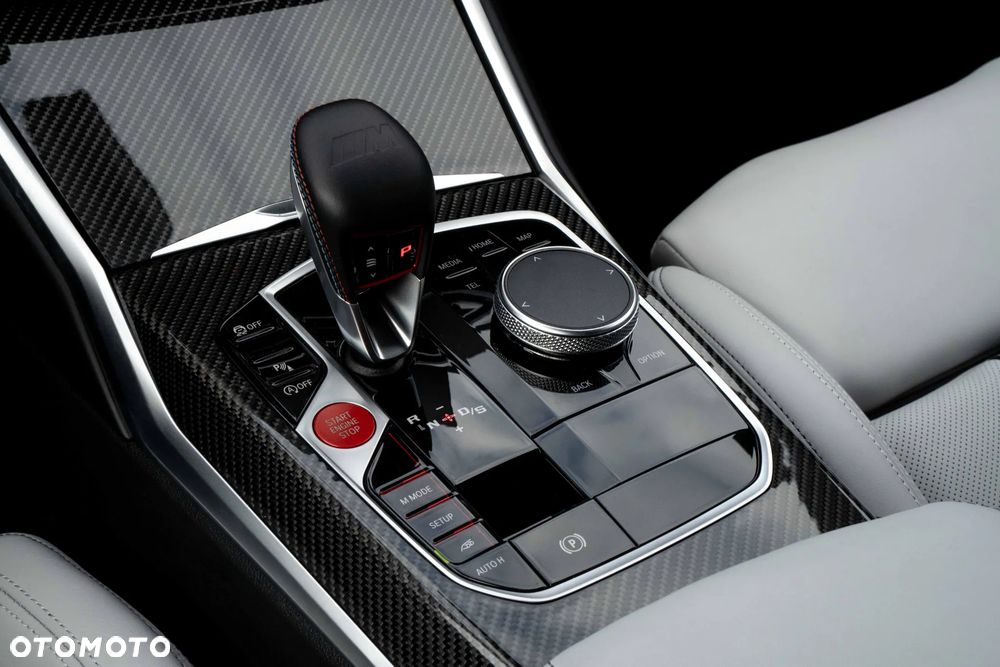 BMW M3 Competition M xDrive - 28