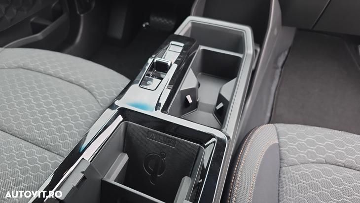 KG Mobility Torres - 12