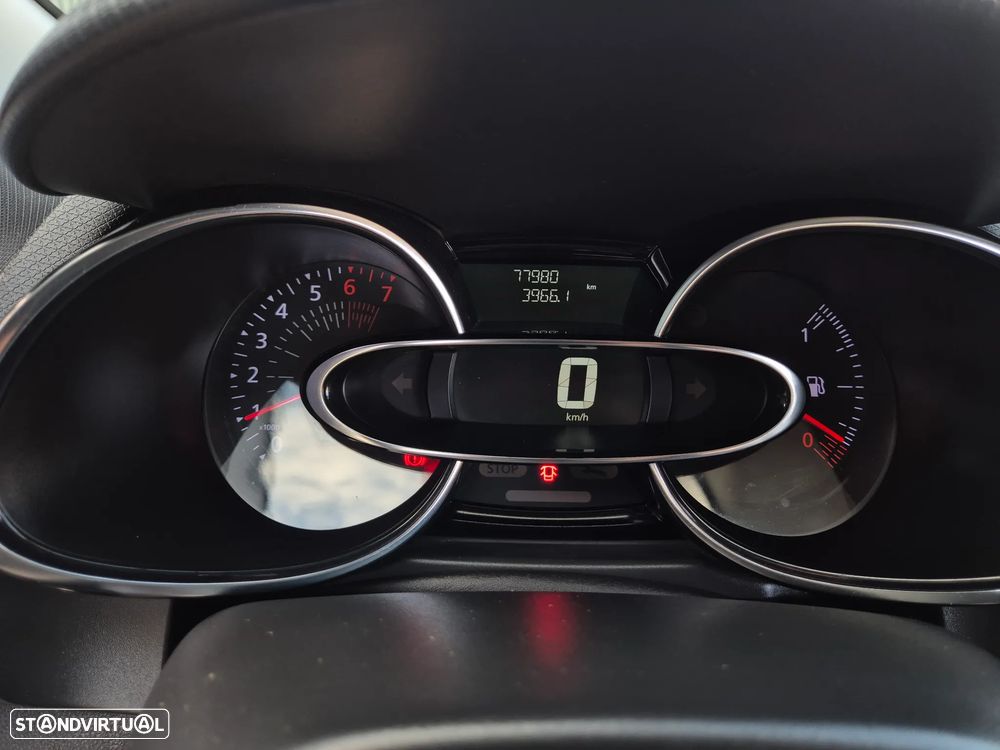 Renault Clio Sport Tourer 0.9 TCe Limited - 19