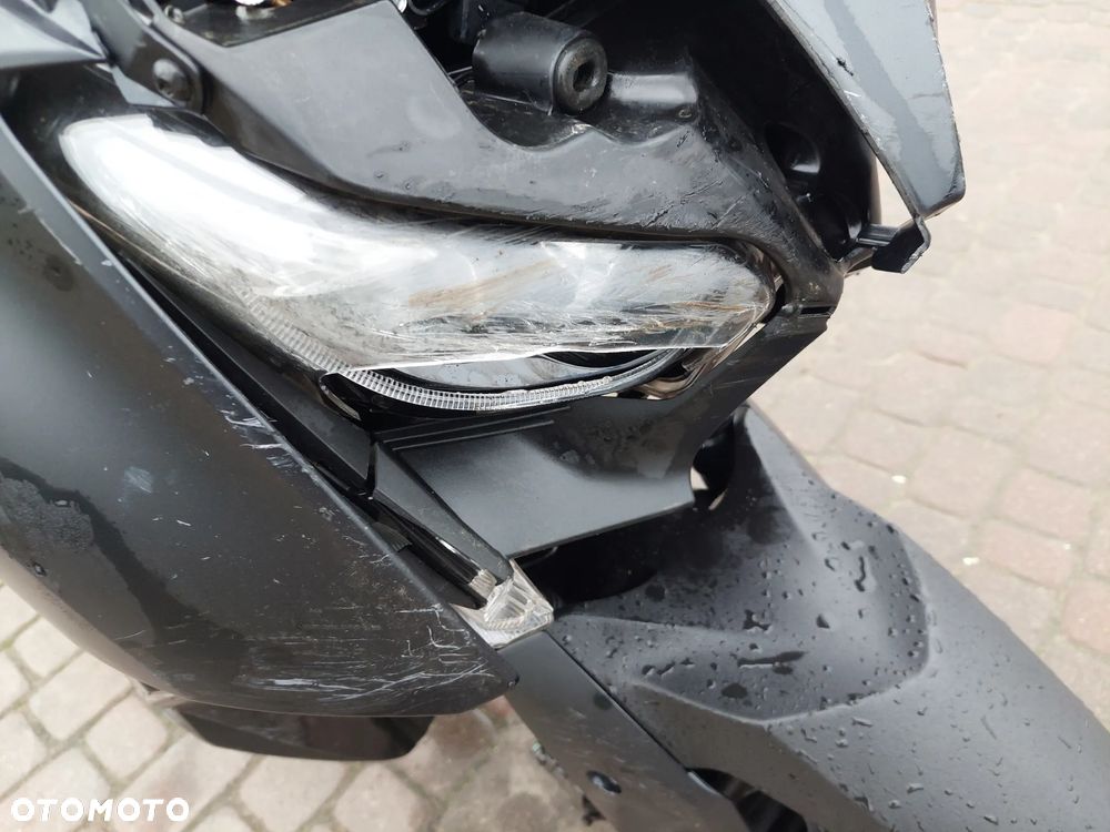 Yamaha X-max - 11