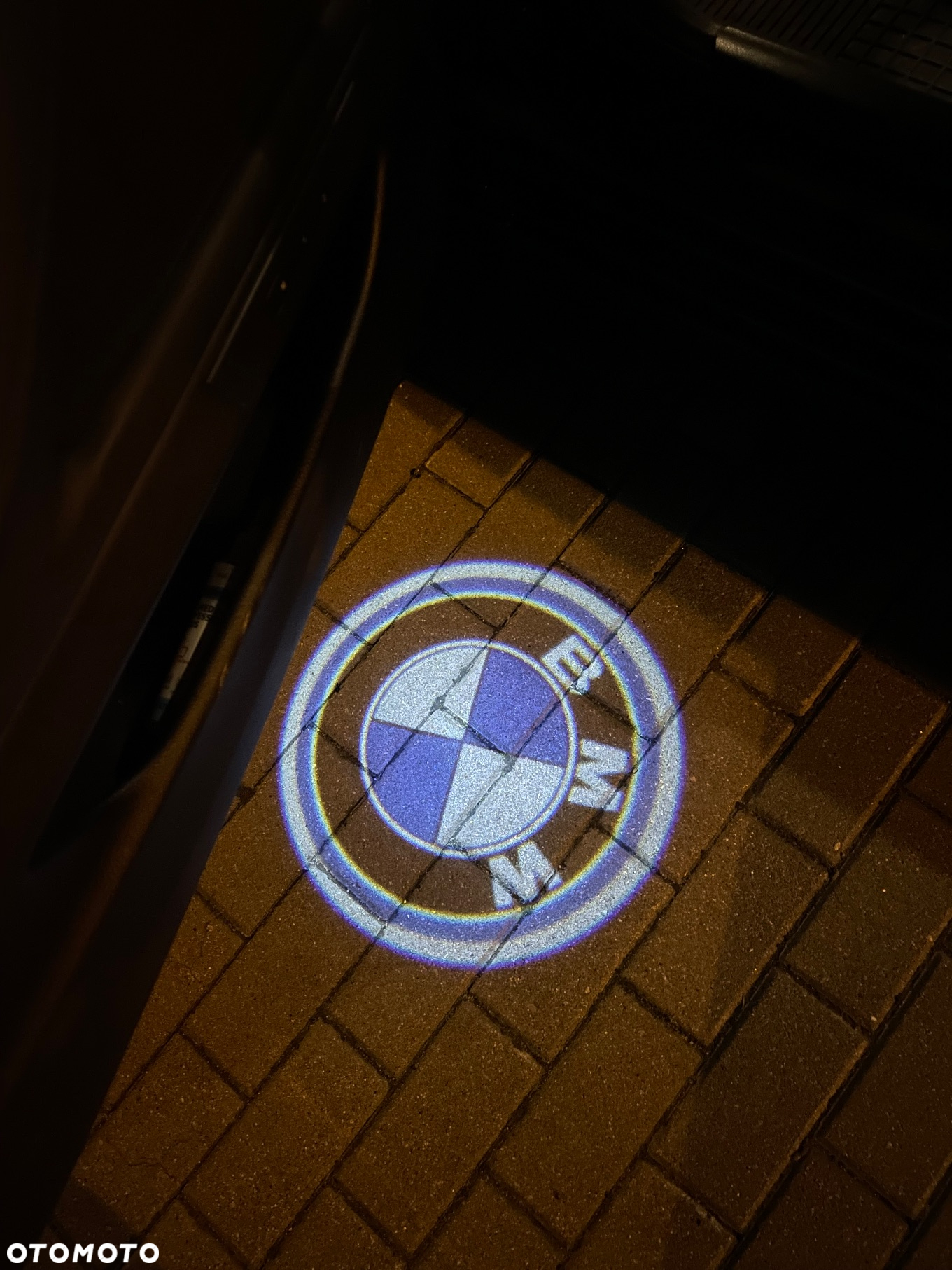 BMW Seria 5 528i xDrive - 18