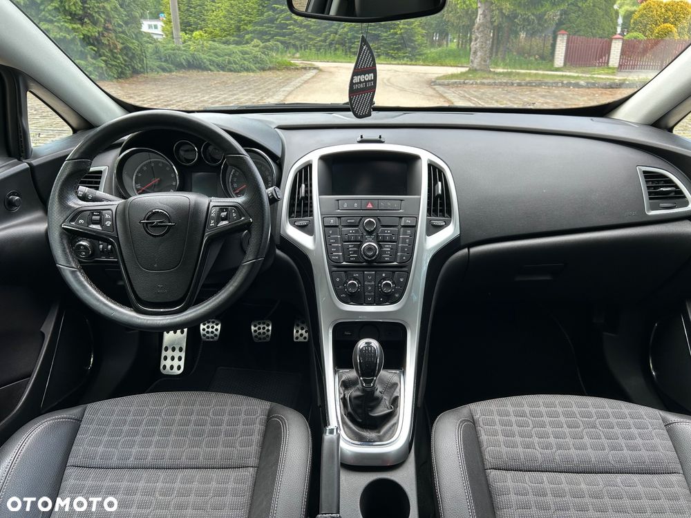 Opel Astra 1.6 T SIDI Sport S&S - 13