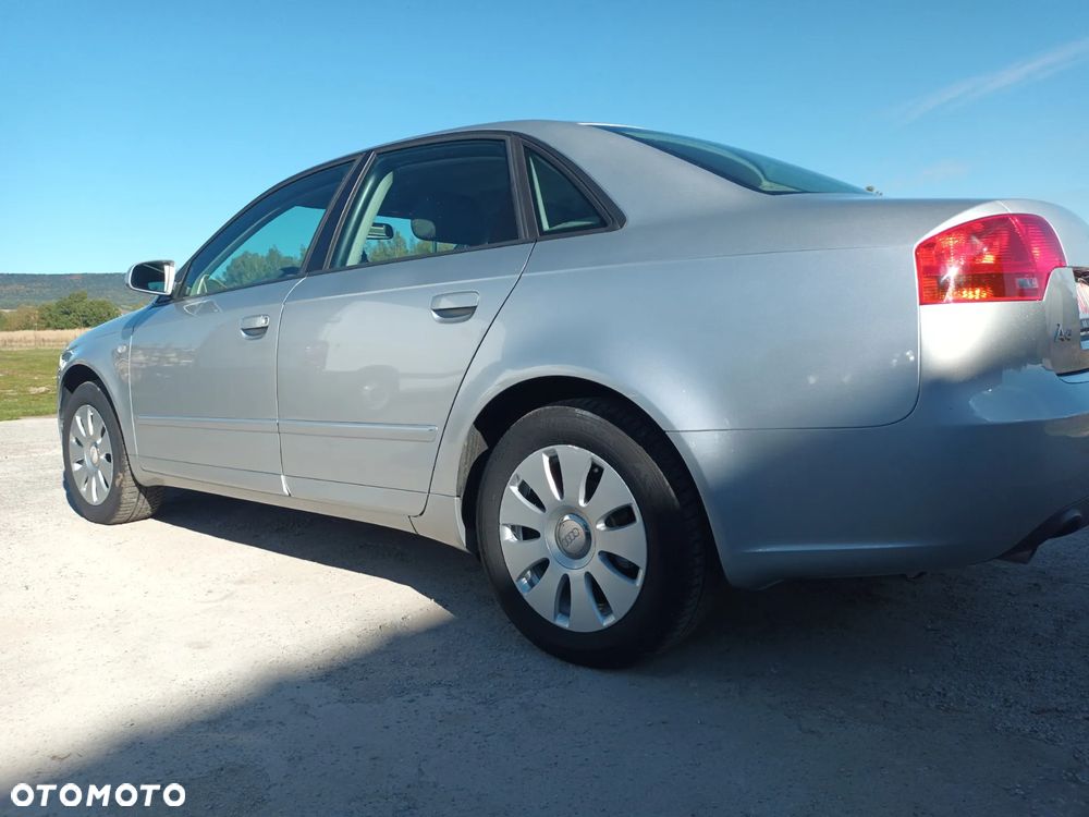 Audi A4 Limousine 2.0 Multitronic - 27