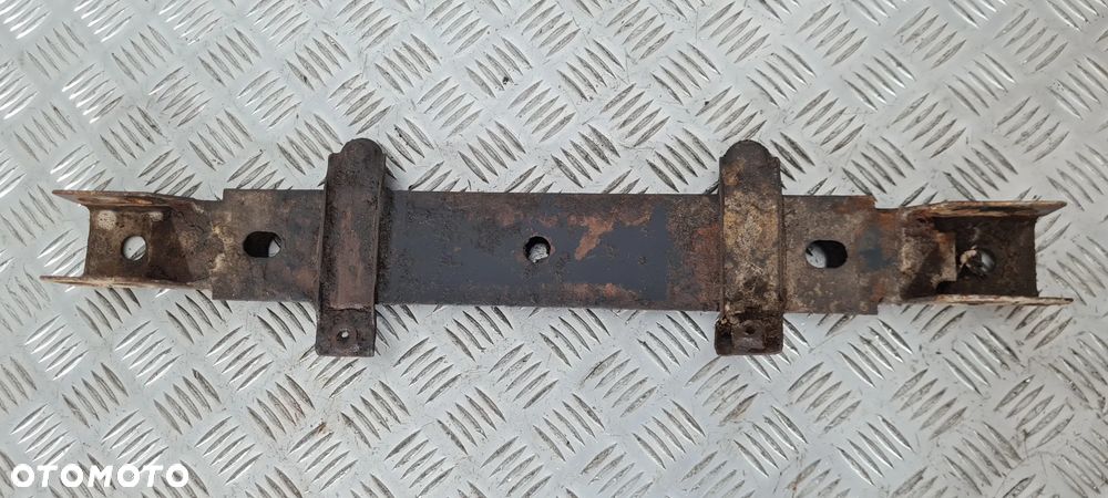 Opel Frontera B Belka Podpora Silnika Skrzyni - 1