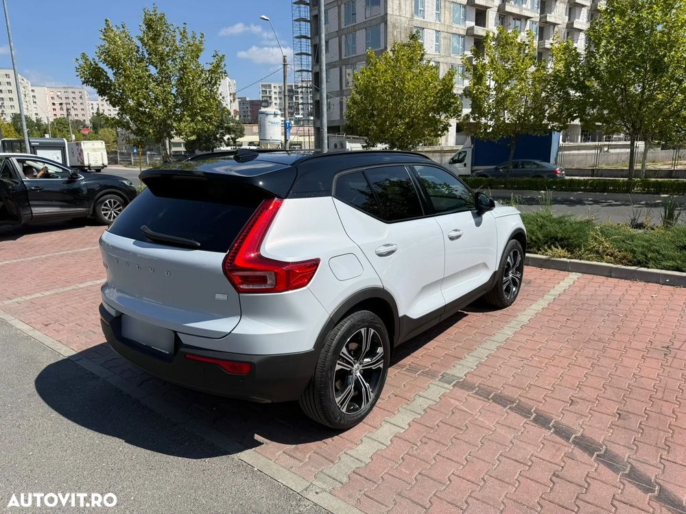 Volvo XC 40 Recharge T5 Twin Engine AT7 R-Design - 5