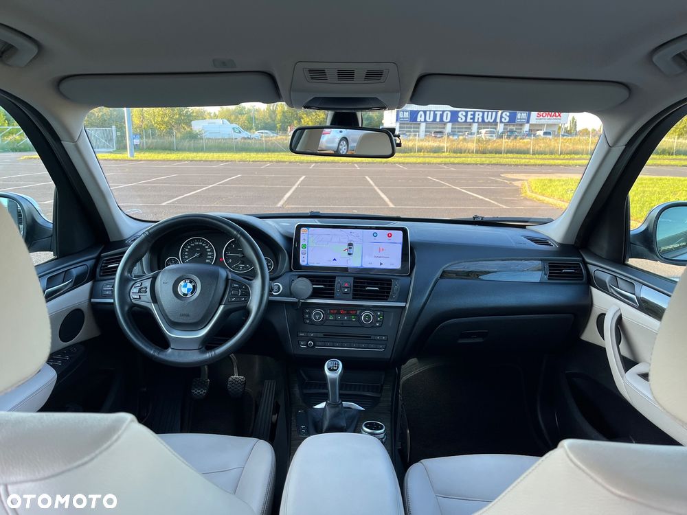 BMW X3 xDrive20d - 8