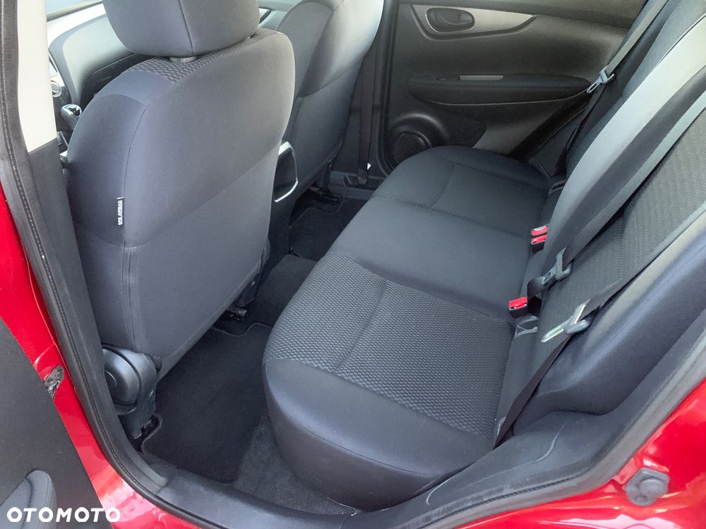 Nissan Qashqai - 16
