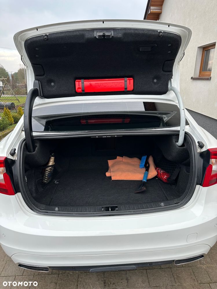 Volvo S60 D4 Drive-E Momentum - 13