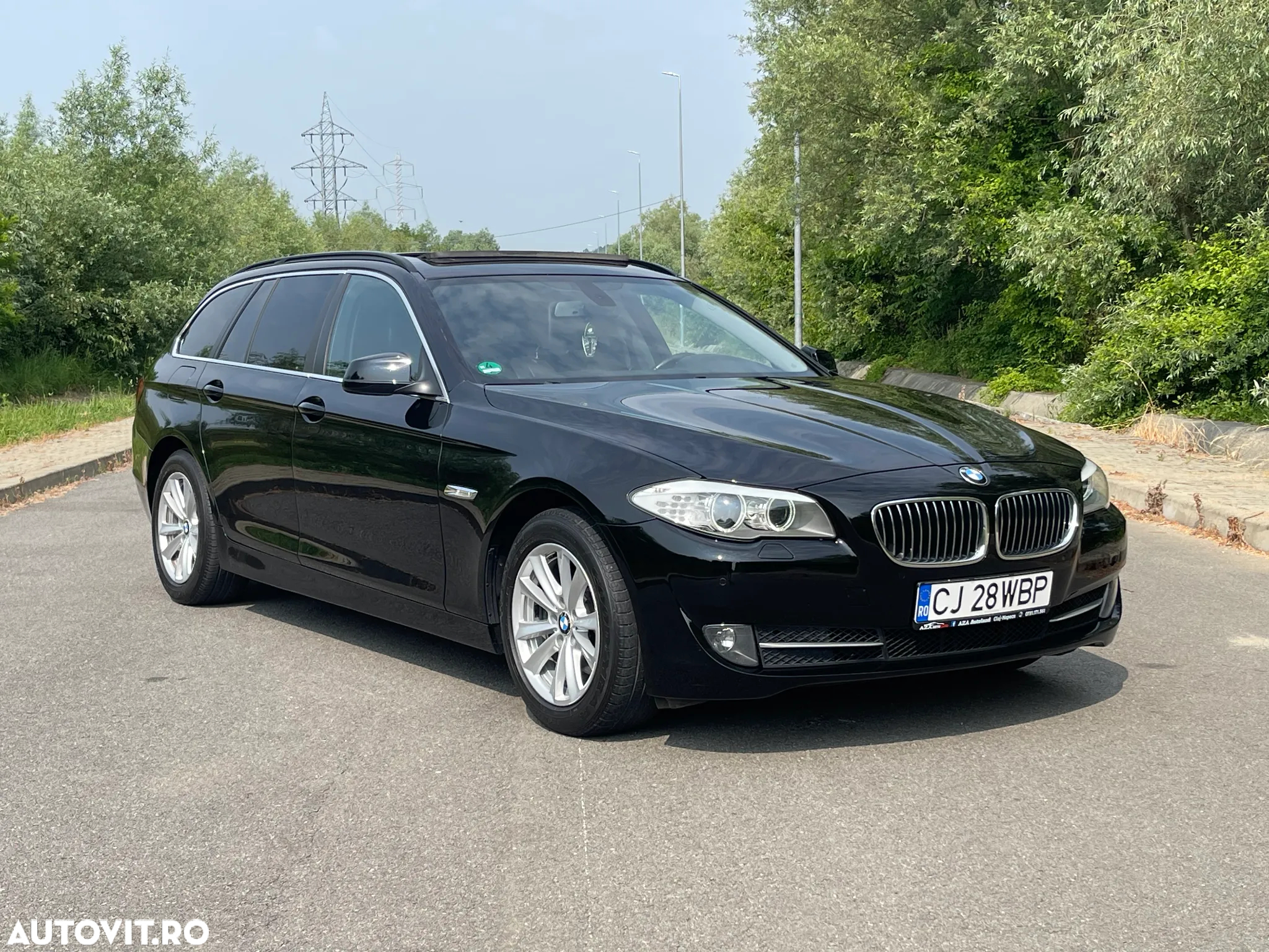 BMW Seria 5 520d Touring Aut. - 19